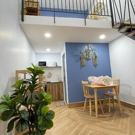 Vania House